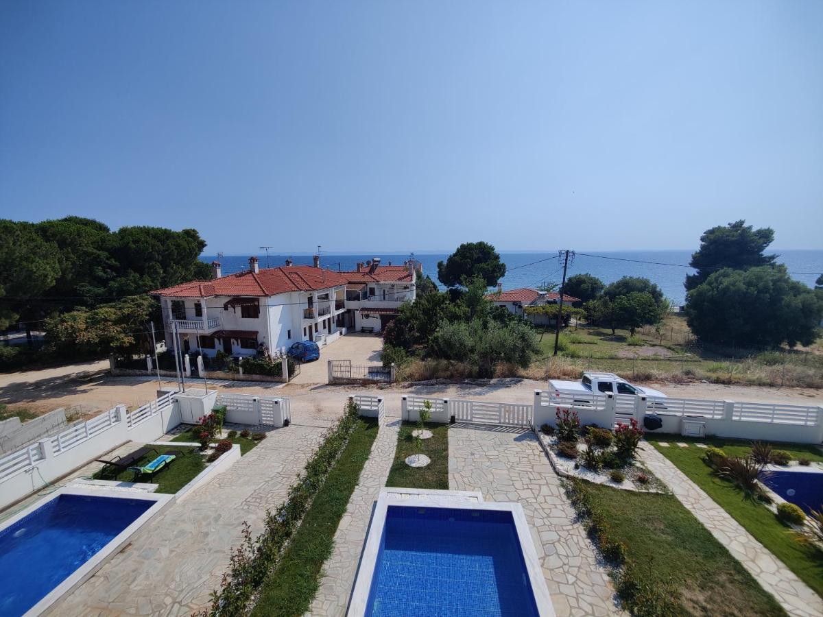 Villa Cassiopeia Nikiti  Extérieur photo