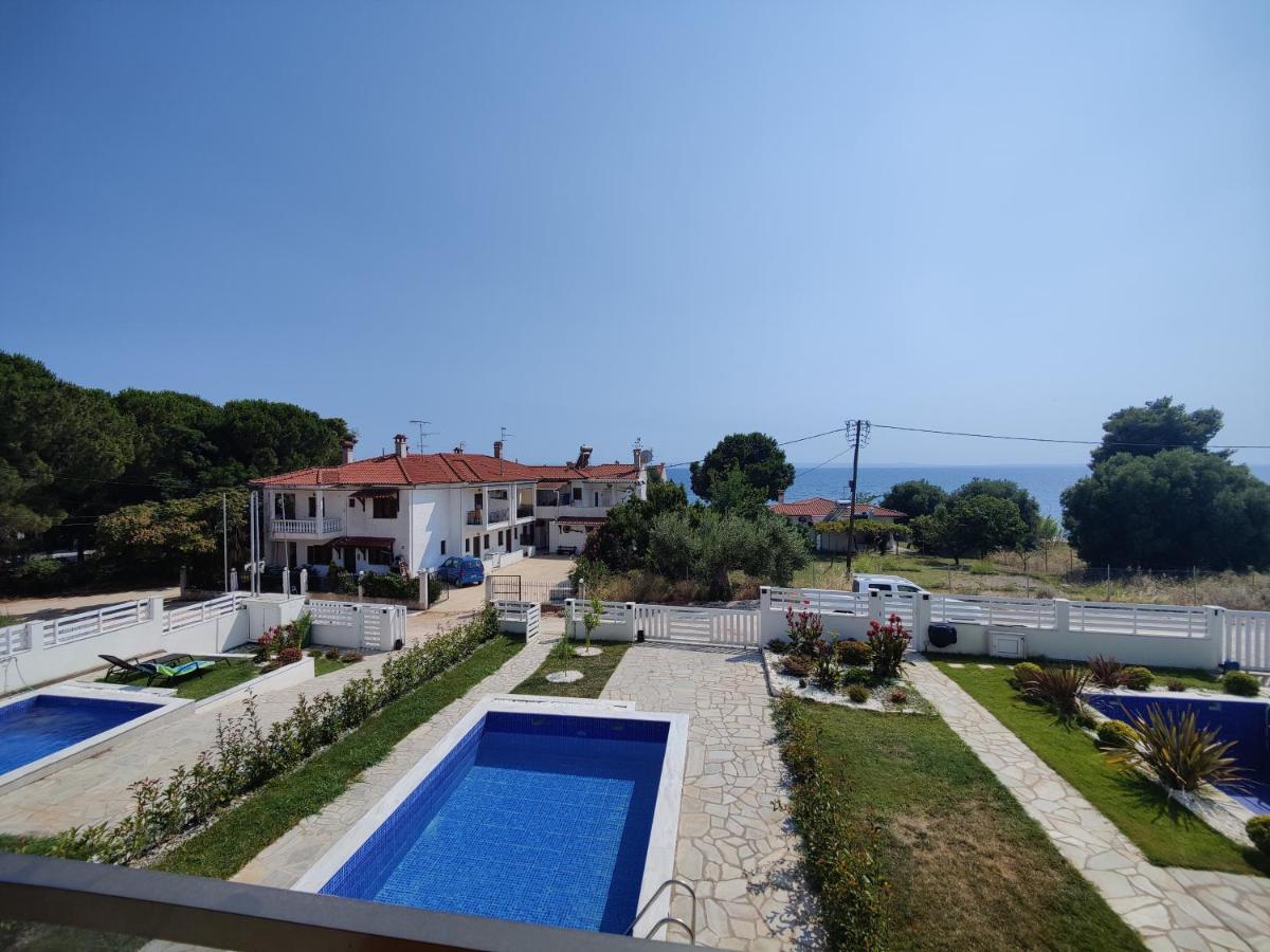 Villa Cassiopeia Nikiti  Extérieur photo